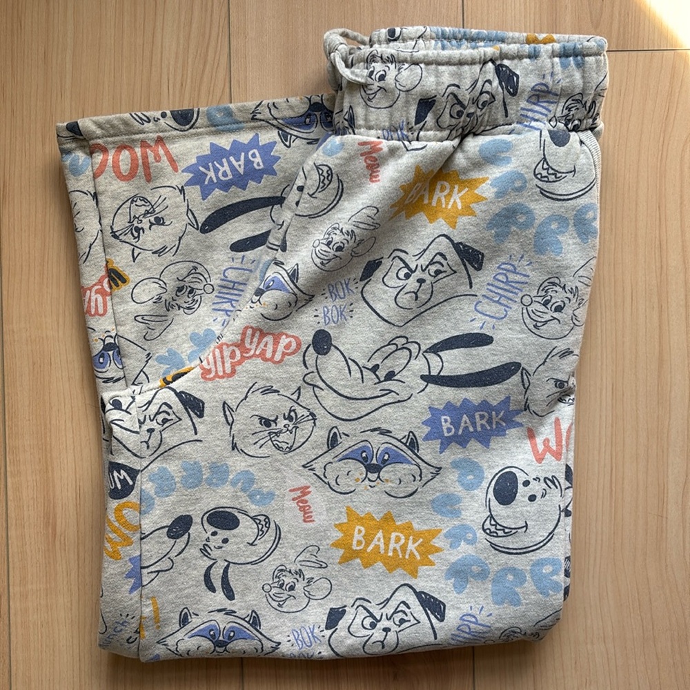Disney Parks Disney Critters All Over Print Wide Leg Sweatpants. Size Large